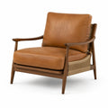 Fauteuil en cuir marron avec cadre en noyer